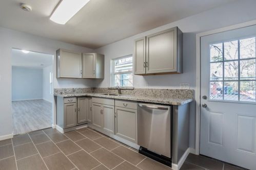 1401 Inwood Blvd, Garland TX 75042-8112 exterior