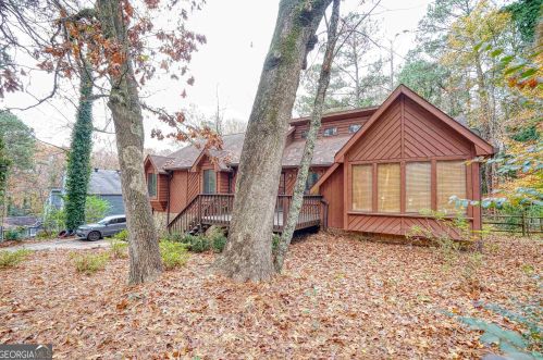 3107 Sanibel Dr, Stone Mountain, GA 30087-4231