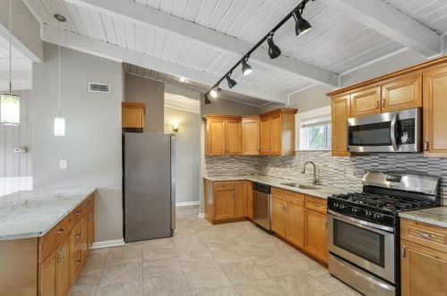 2132 Drew Valley Rd, Atlanta GA  30319-3918 exterior