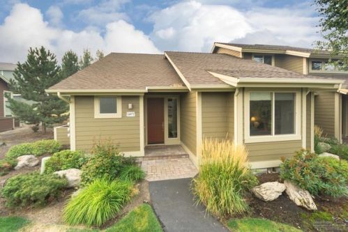 10972 Vlg Loop, Eagle Crest OR  97756-7434 exterior