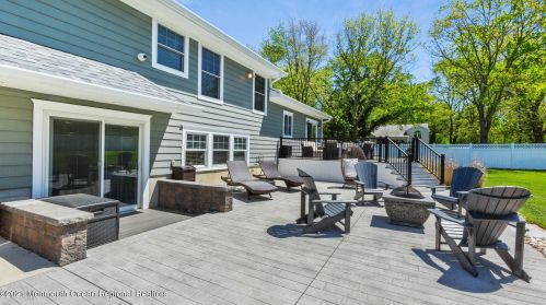 2 Barbara Ter, Middletown NJ  07748-1247 exterior