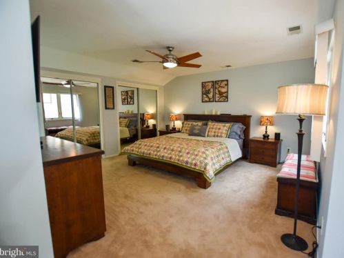 343 Sayre Dr, Princeton NJ  08540-5839 exterior