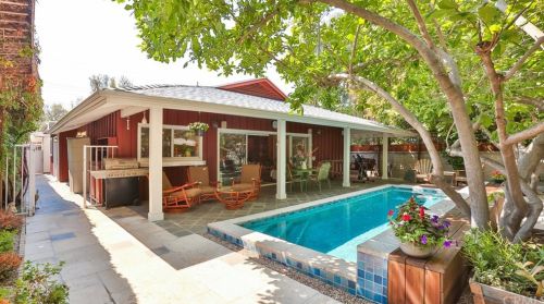 224 Western Ave, Glendale CA  91201-2830 exterior