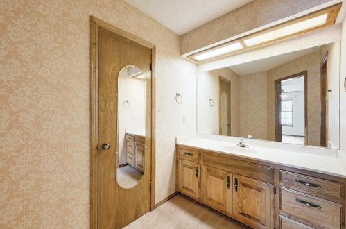 1500 Ben Crenshaw Way, Austin TX  78746-6120 exterior