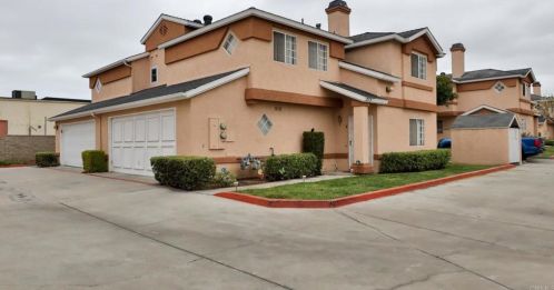 275 Oxford St, Chula Vista, CA 91911-3386