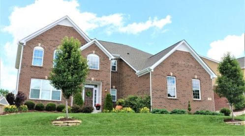 75 English Oak Ln, Springboro, OH 45066-8446