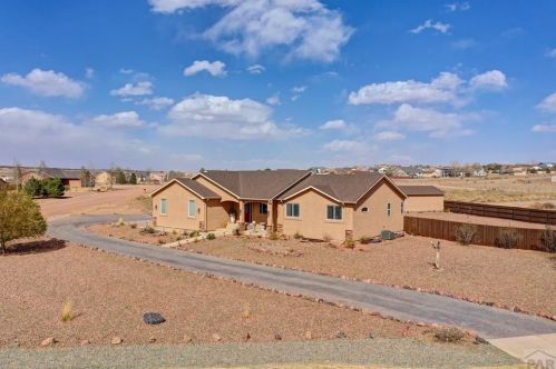 188 Siesta Dr, Pueblo, CO 81007-3248