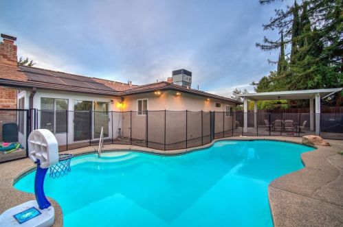 6723 Canoe Birch Ct, Citrus Heights, CA 95610-4607