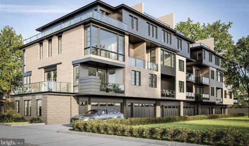 30 Highland Ave, Philadelphia PA  19118-3395 exterior