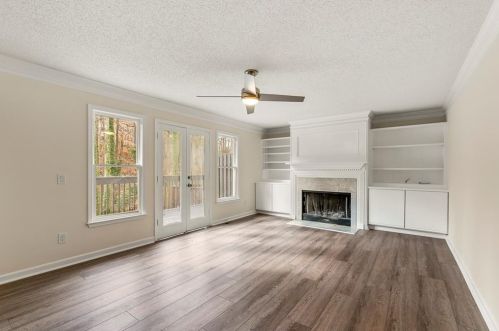 3927 Meeting St, Duluth, GA 30096-3169