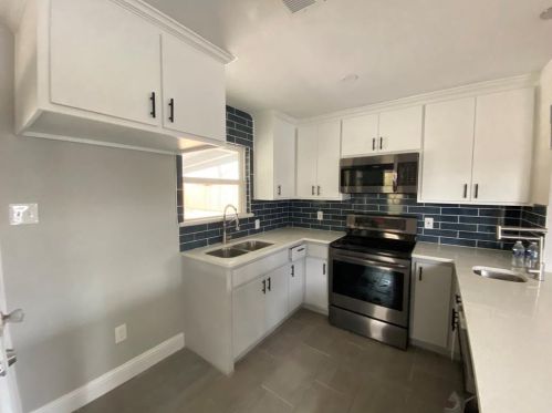 1605 Dent St, Garland TX 75042-5808 exterior