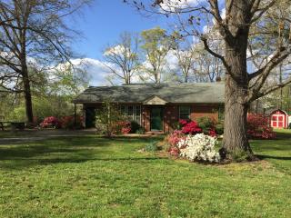 387 Tonker Dr, Roxboro, NC 27573-2630