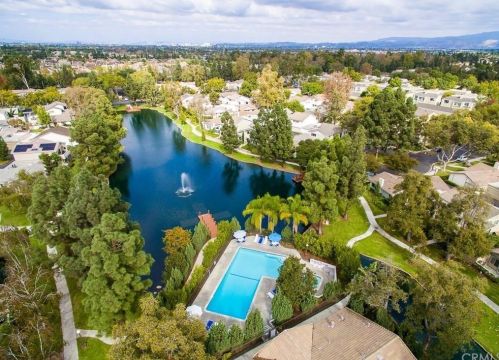 1913 Wakeham Pl, Santa Ana, CA 92704-7147