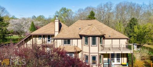 2529 Bear Creek Rd, Statham, GA 30666-2235