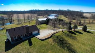 6236 Windy Oaks Ln, Foster Pond, IL 62298-6356