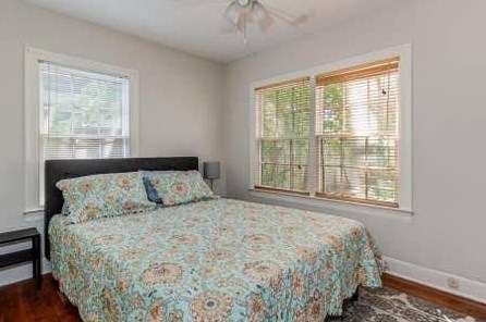 907 53rd St, Austin TX  78751-2213 exterior