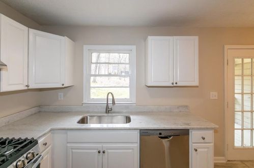 150 Scott Blvd, Stockbridge GA 30281-3855 exterior