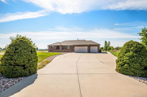 18760 Wagon Trl, Mead, CO 80542-8002