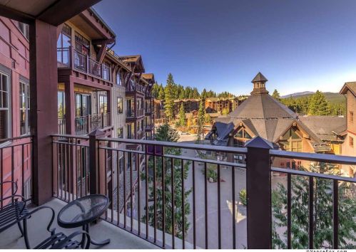 4001 Northstar Dr, Truckee CA  96161-4250 exterior