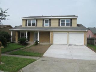 3108 Primwood Dr, Harvey LA  70058-1629 exterior