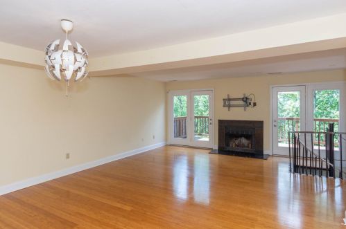 947 Auburnview Dr, Cincinnati OH  45206-2582 exterior