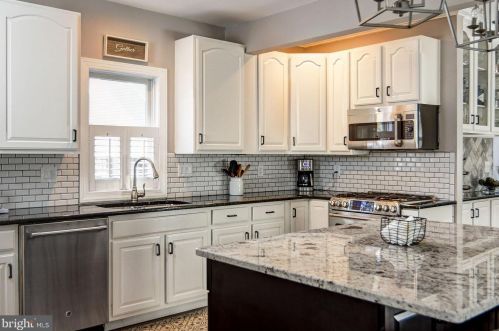 537 Grv St, Haddonfield NJ 08033-1220 exterior