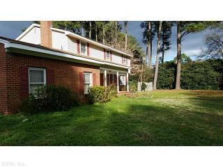136 Old Dr, Chesapeake, VA 23322-5228