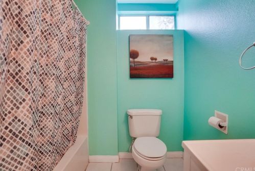 4619 130 St, Hawthorne CA 90250-5146 exterior