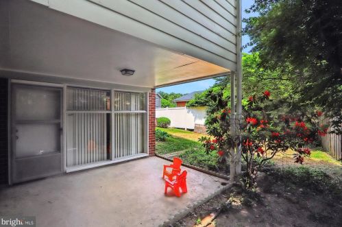 2205 Richland Pl, Silver Spring MD 20910-2331 exterior