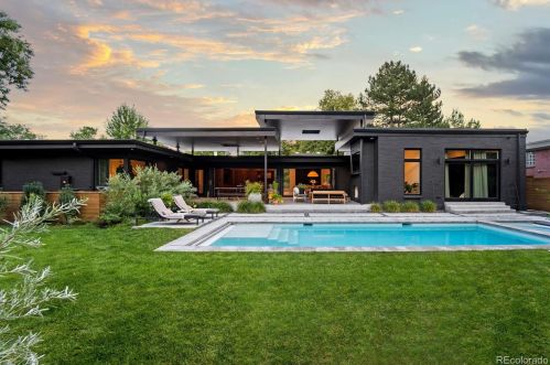 45 Dahlia St, Denver CO  80220-6308 exterior