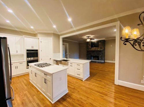 6017 Grand Marina Cir, Gainesville GA  30506-7828 exterior