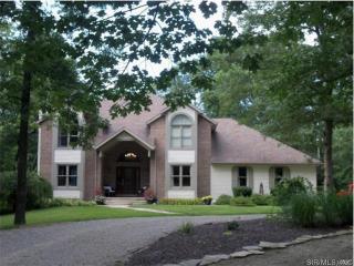 2976 Lake Wood Dr, Pittsburg, IL 62471-3904