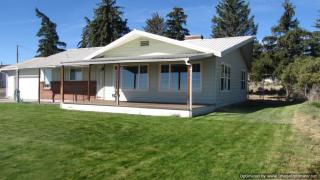 68711 Canyon Rd, Hines, OR 97738-9458