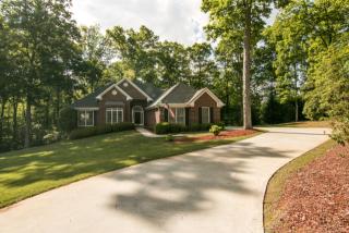 1952 Kevin Dr, Conyers, GA 30013-6450