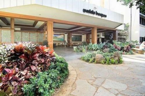 201 Ohua Ave, Honolulu HI 96815-3653 exterior