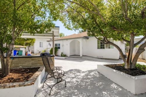 160 Johnson Ave, El Cajon, CA 92020-4314