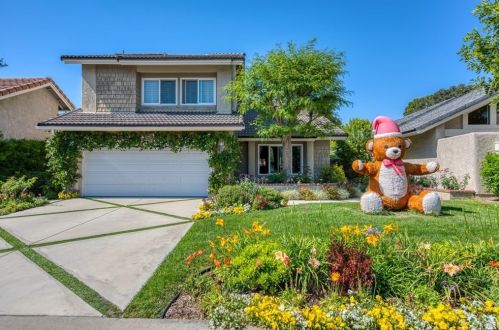 15 Alba, Irvine CA  92620-1901 exterior