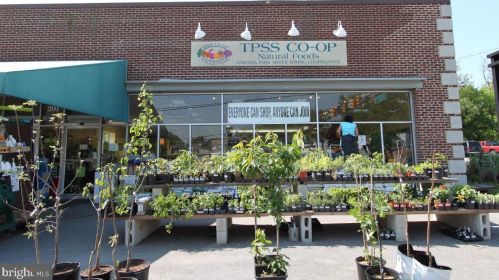 6510 Allegheny Ave, Silver Spring MD 20912-4678 exterior