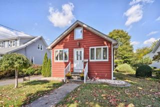 4 Church St, Piscataway, NJ 08854-1411