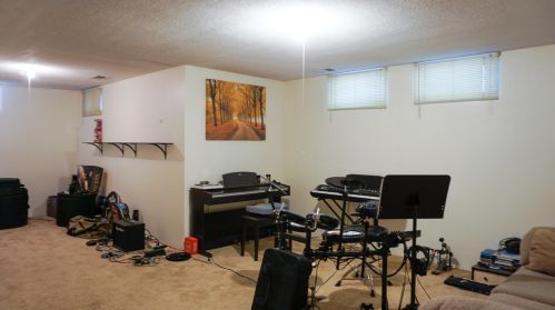 3445 Highlander Dr, Saint Paul MN  55122-1309 exterior