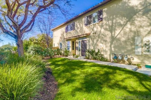 7542 Camino De La Rosa, San Diego, CA 92127-3847