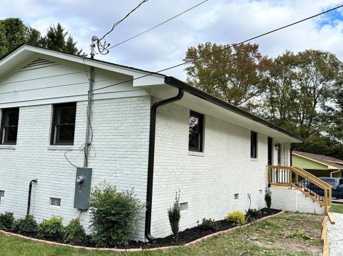 314 Spring St, Toccoa, GA 30577-3458