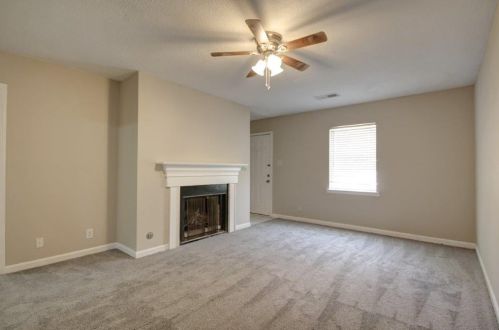 925 Westland Dr, Marietta, GA 30064-3061