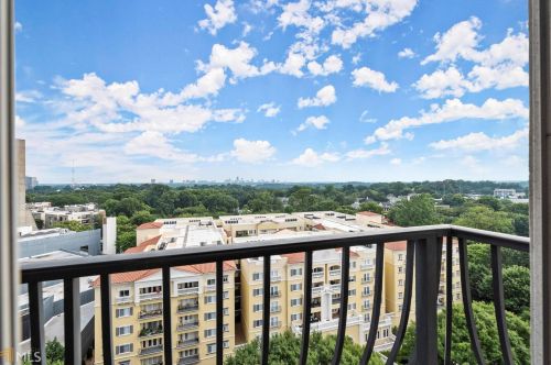 199 14th St, Atlanta GA  30318-7827 exterior