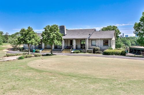 270 Hillside Dr, Atlanta GA  exterior