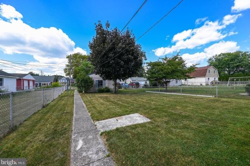 934 Walnut St, Hanover PA 17331-1523 exterior