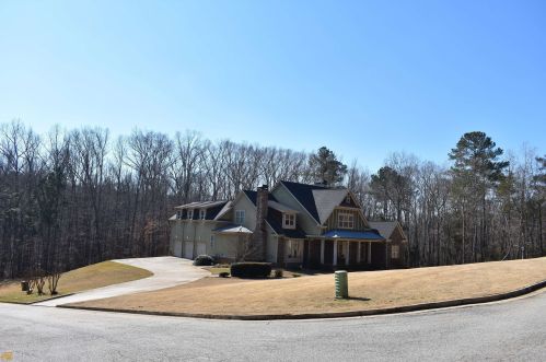 75 Oak Forest Dr, Oxford, GA 30054-4189