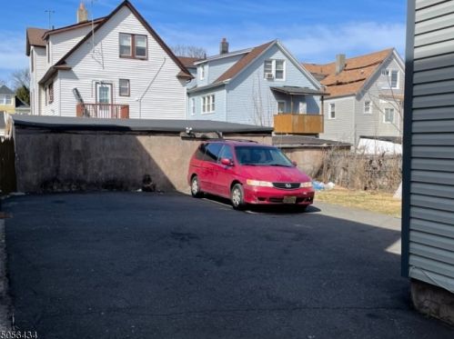 392 29th St, Paterson NJ  07514-1823 exterior