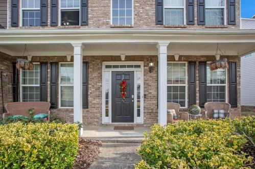 1672 Sahale Falls Dr, Braselton, GA 30517-3442