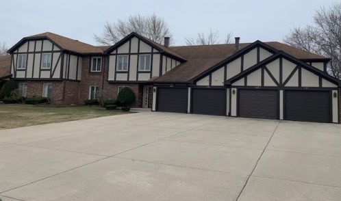 637 Big Timber Dr, Joliet, IL 60431-4899
